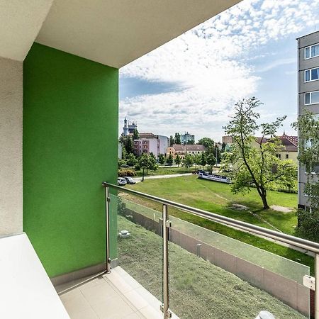 Hotel Krystal Hodonín المظهر الخارجي الصورة